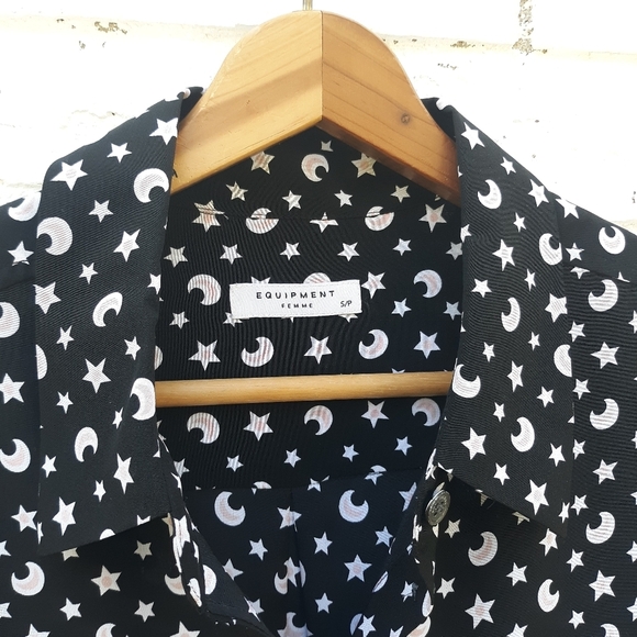 Equipment Shirt Silk Button Down Moon Star - Picture 6 of 12